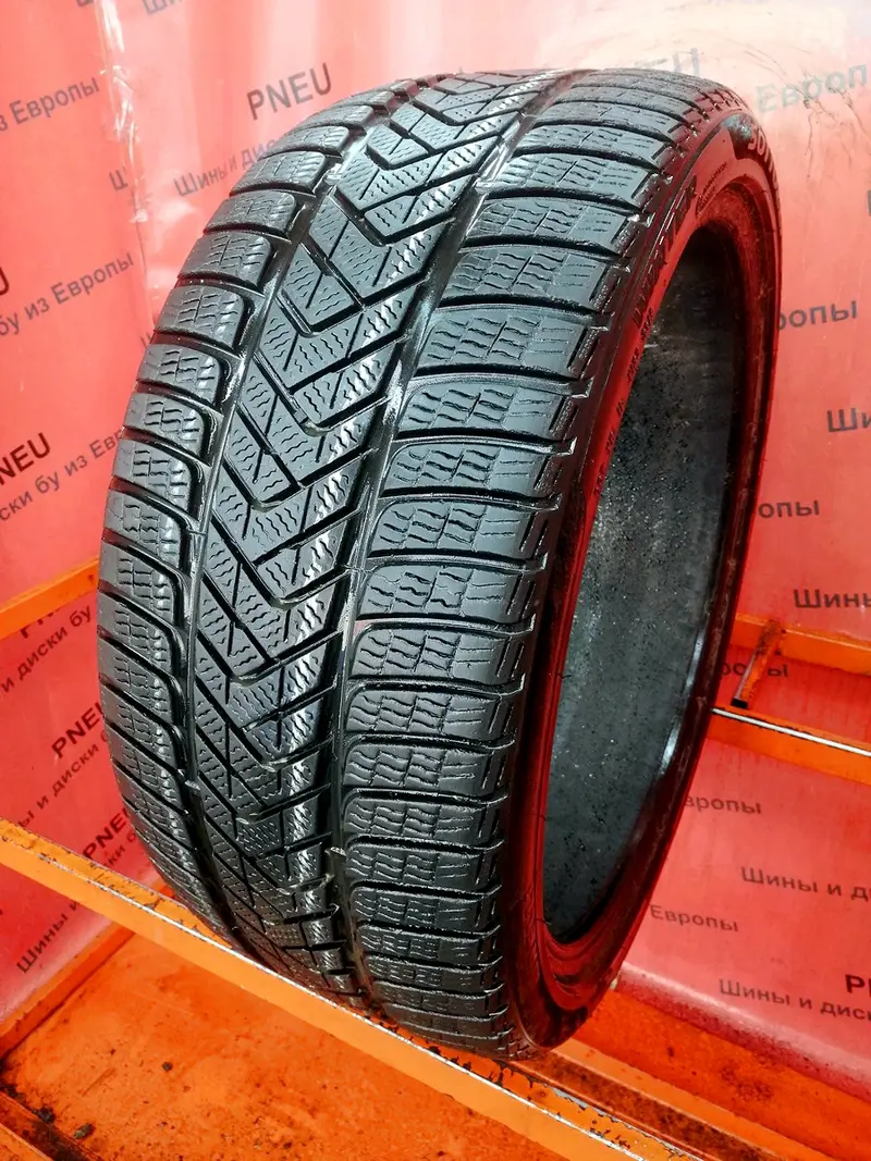 Б/у шина 265/35 R21 Pirelli Winter Sottozero 3
