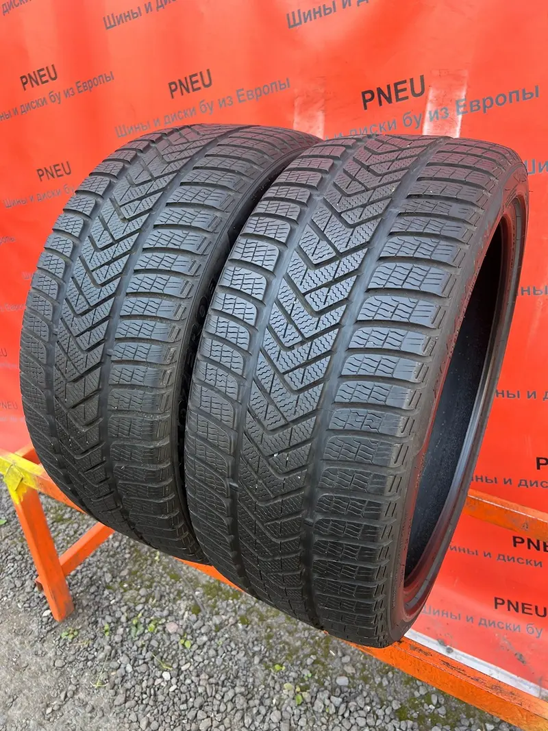 Пара б/у шин 265/35 R21 Pirelli Winter Sottozero 3