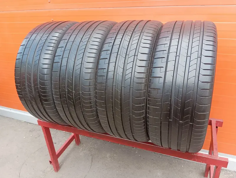 Комплект б/у шин 265/35 R22 Pirelli P Zero PZ4 VOL