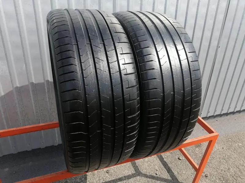 Пара б/у шин 265/35 R22 Pirelli P Zero PZ4 VOL
