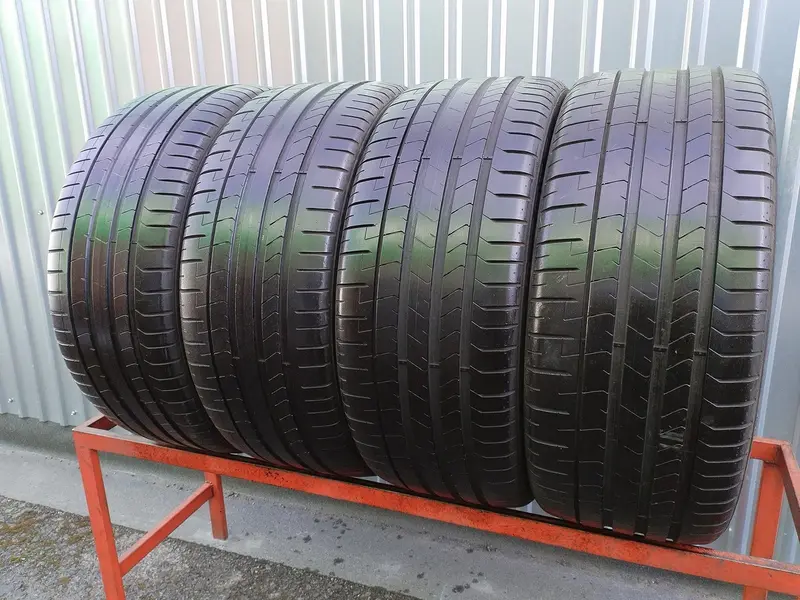 Комплект б/у шин 265/35 R22 Pirelli P Zero PZ4 VOL, фото 1