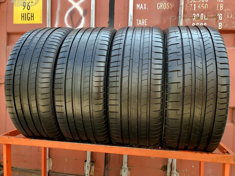 Комплект б/у шин 265/35 R22 Pirelli P Zero PZ4 VOL