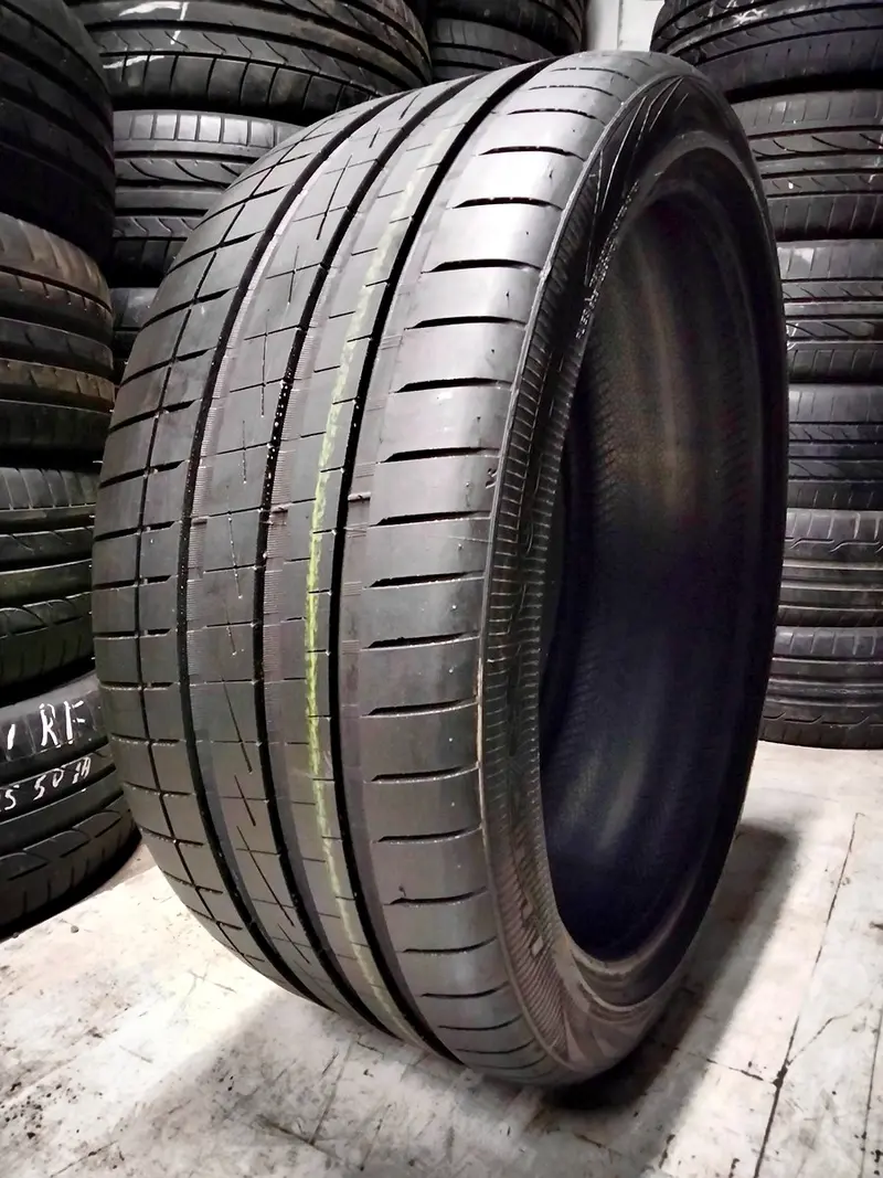 Б/у шина 265/35 R22 Vredestein Ultrac Vorti, фото 1