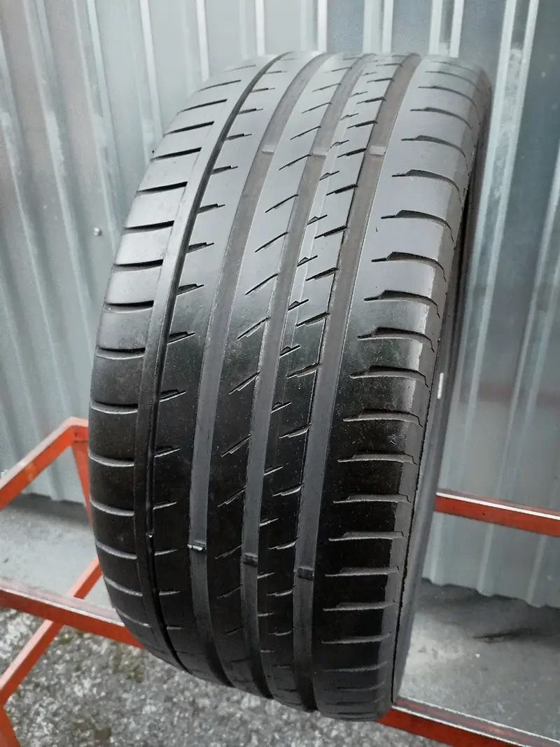 Б/у шина 265/40 R20 Continental ContiSportContact 3