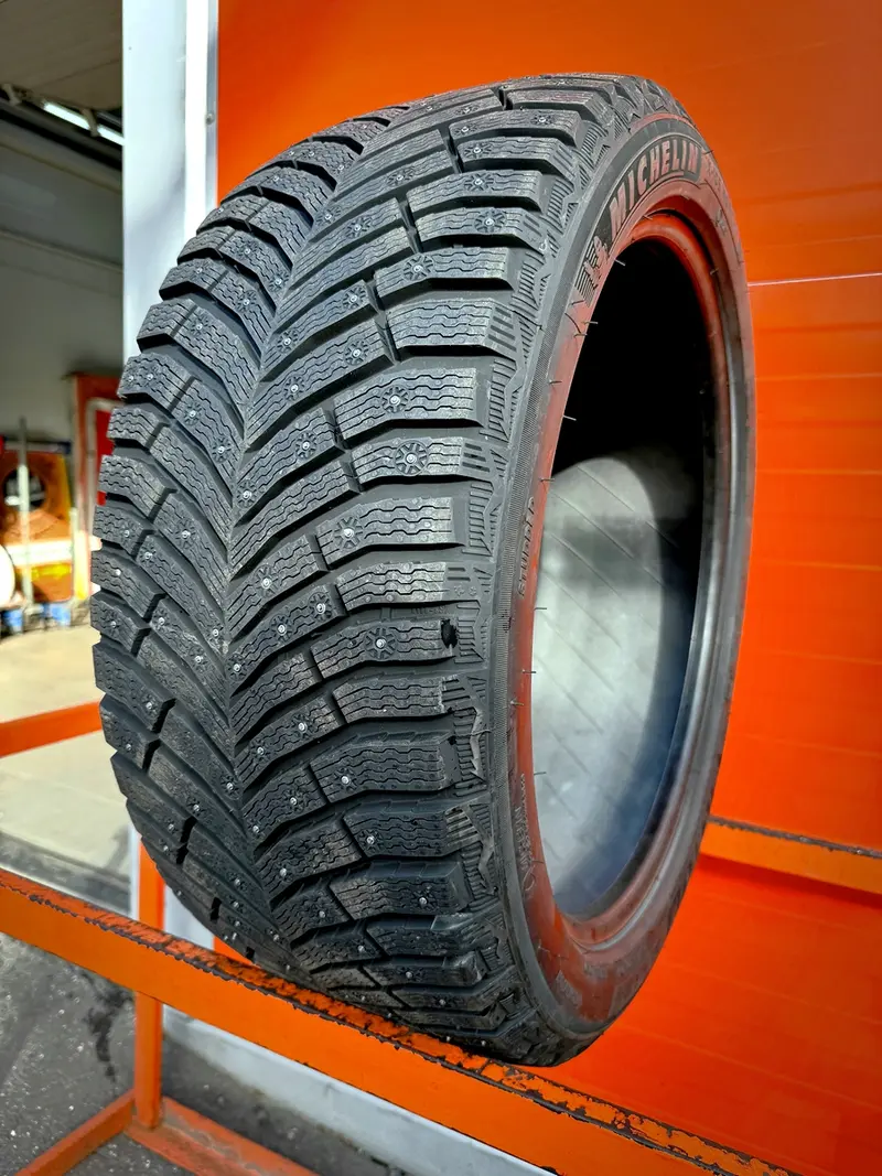 Новая шина 265/40 R20 Michelin X-Ice North 4 SUV