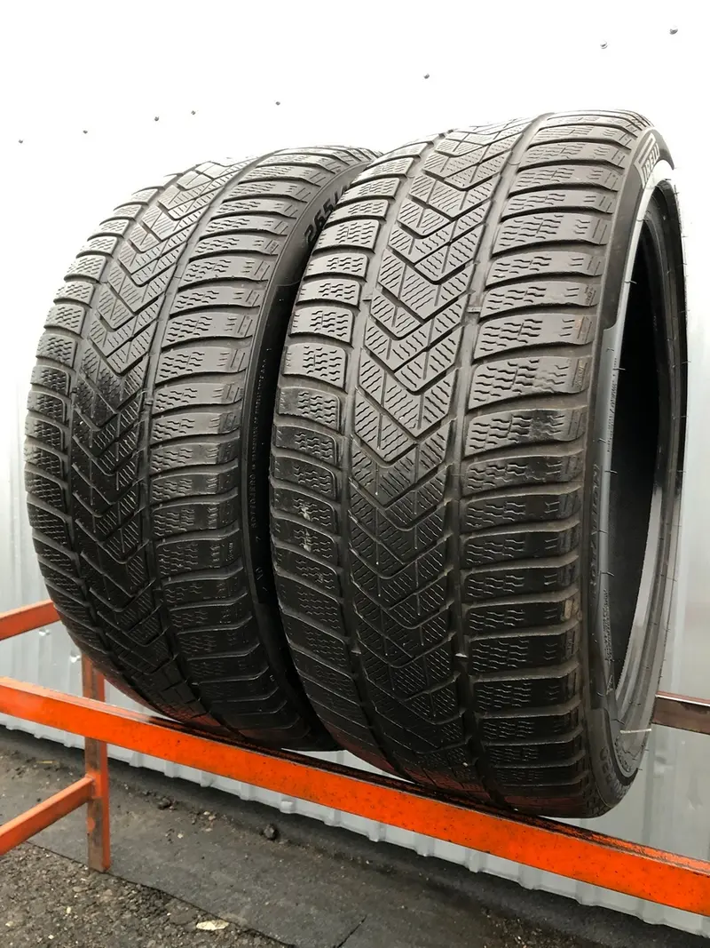 Пара б/у шин 265/40 R20 Pirelli Winter Sottozero 3