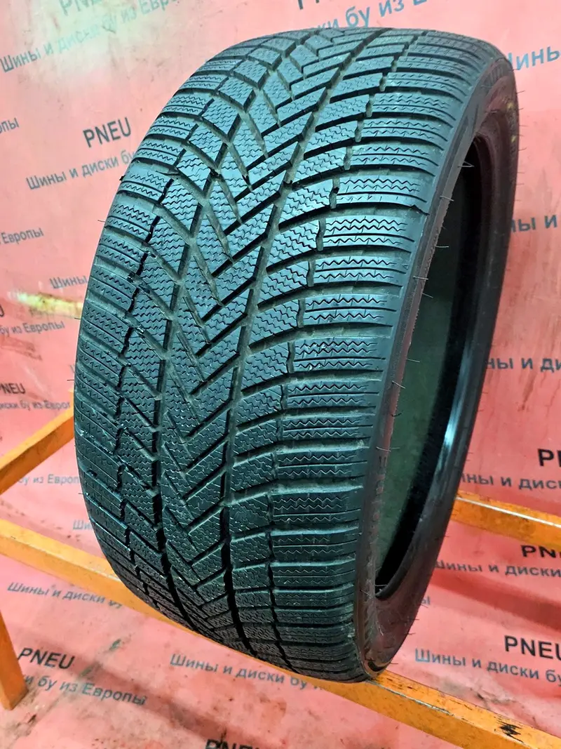 Б/у шина 265/40 R21 Bridgestone Blizzak LM-005 RunFlat