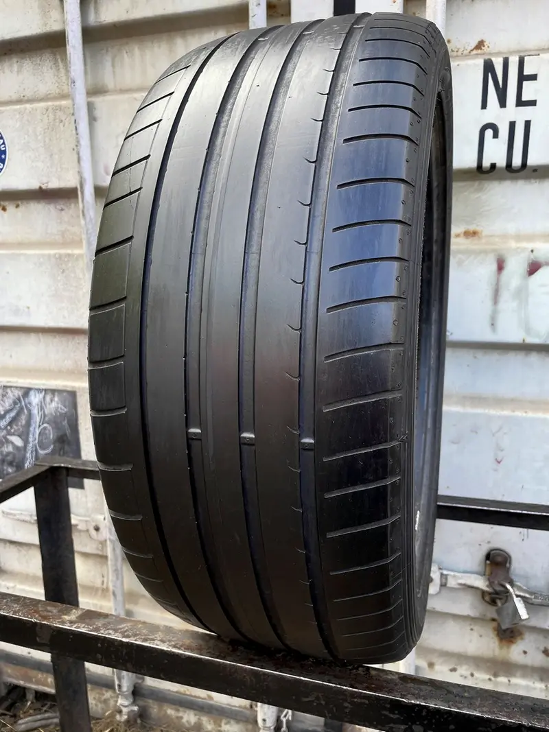 Б/у шина 265/40 R21 Dunlop SP Sport Maxx GT, фото 1