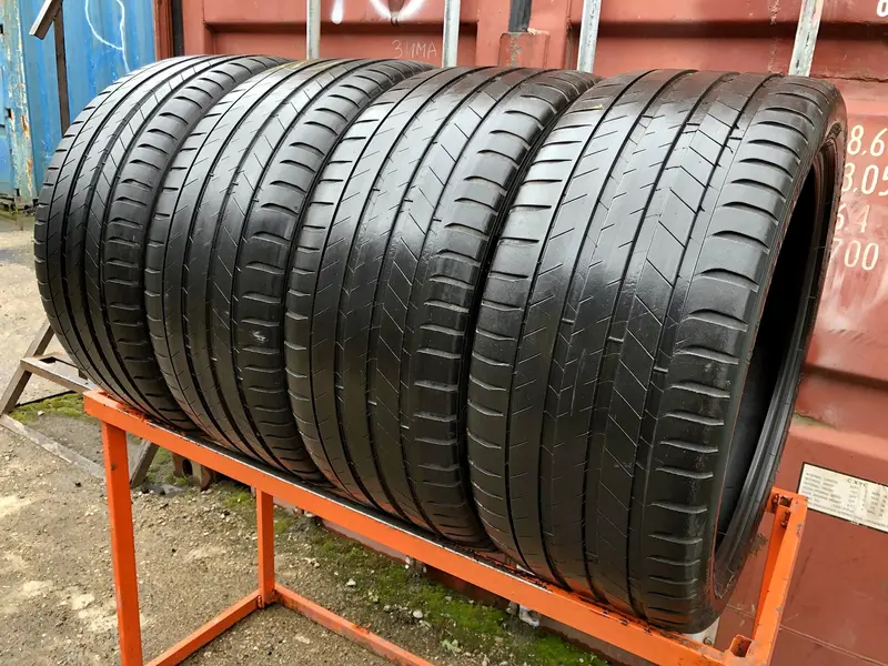 Комплект б/у шин 265/40 R21 Michelin Latitude Sport 3