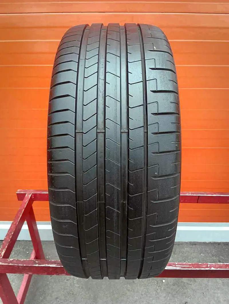 Б/у шина 265/40 R21 Pirelli P Zero PZ4