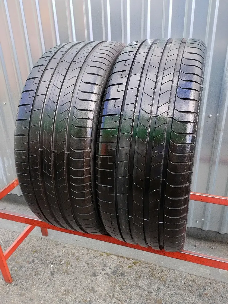 Пара б/у шин 265/40 R22 Pirelli P Zero PZ4, фото 1
