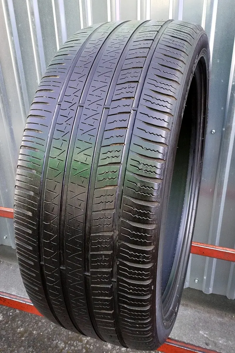 Б/у шина 265/40 R22 Pirelli Scorpion Zero All Season