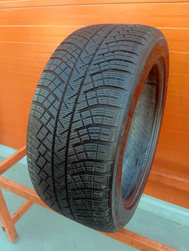 Б/у шина 265/45 R19 Michelin Pilot Alpin PA 4 NO