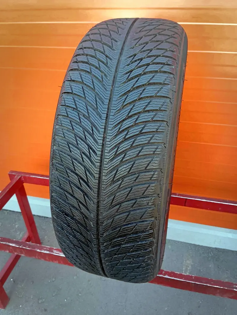Б/у шина 265/45 R20 Michelin Pilot Alpin 5 SUV