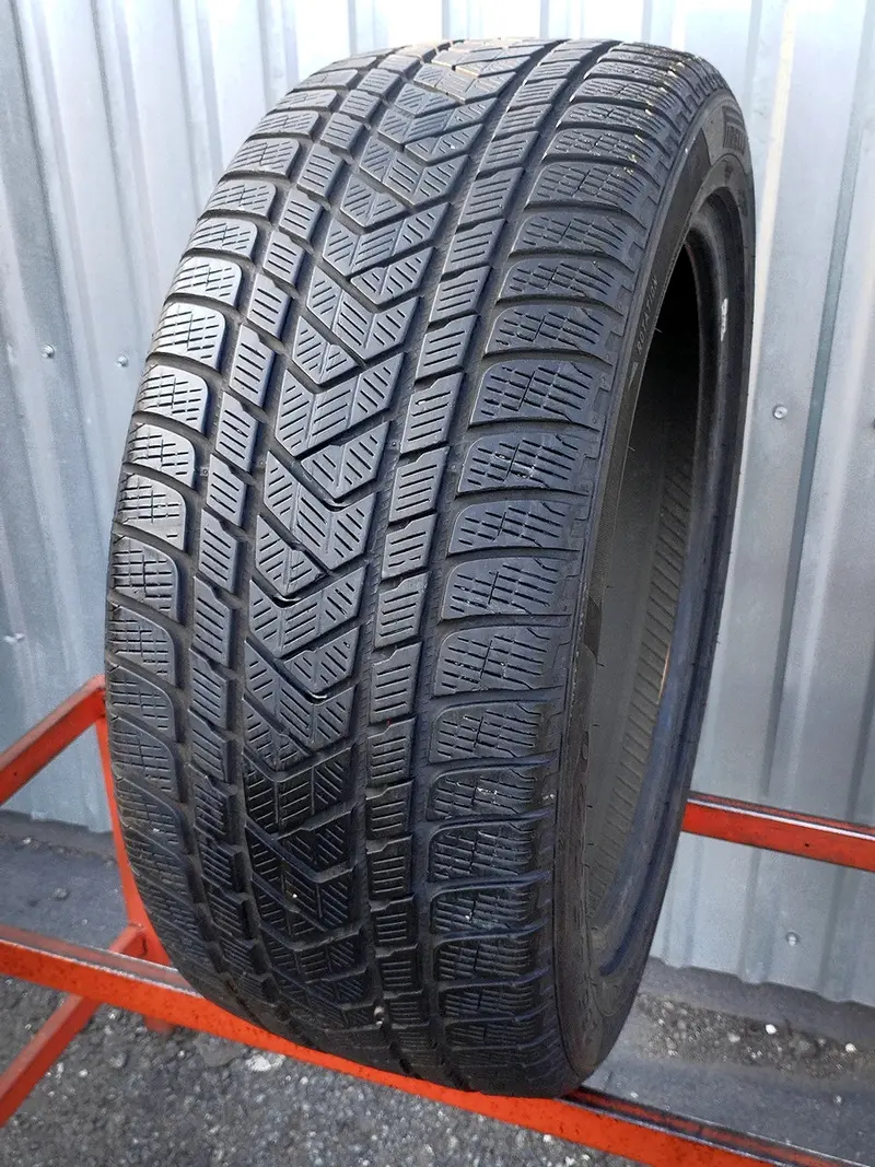 Б/у шина 265/45 R20 Pirelli Scorpion Winter