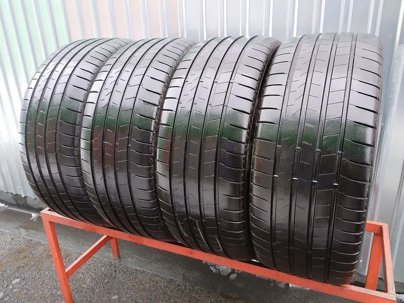 Комплект б/у шин 265/45 R21 Bridgestone Alenza 001