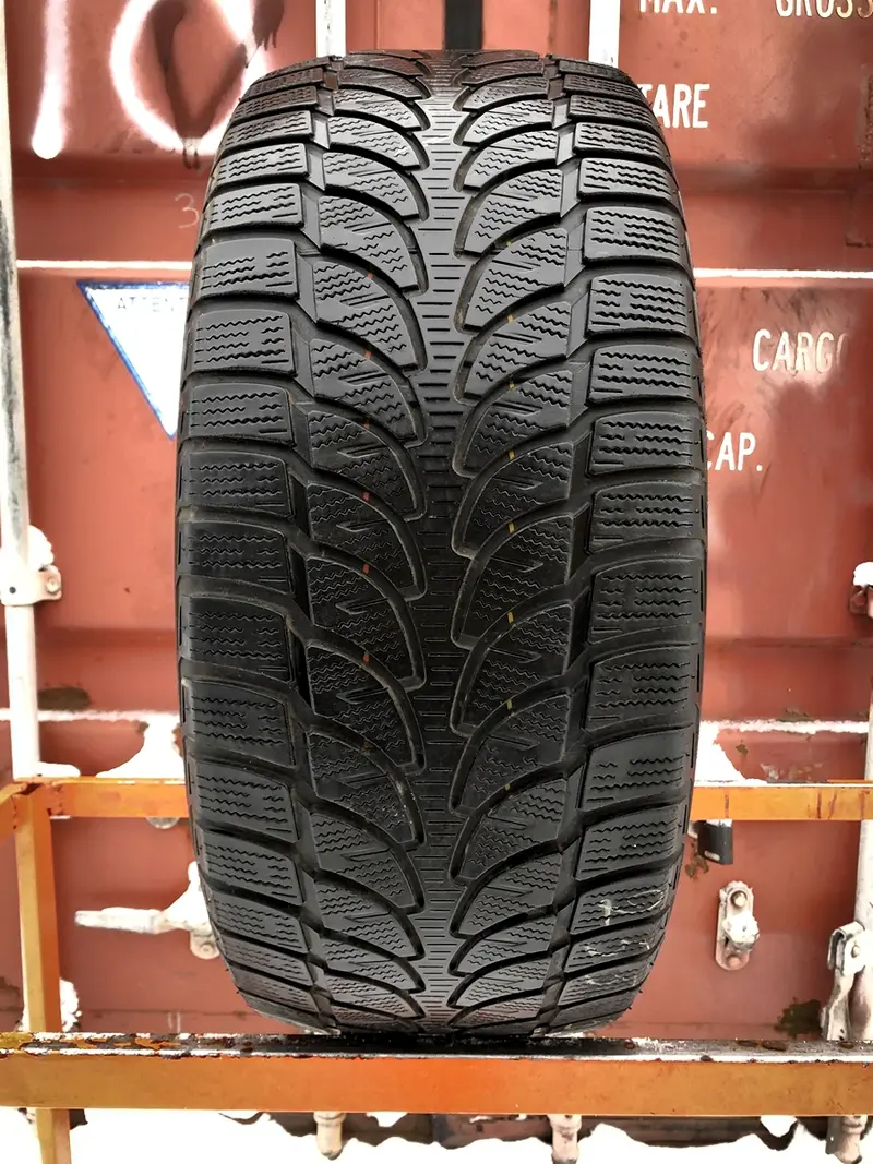Б/у шина 265/50 R20 Bridgestone Blizzak LM-80 EVO