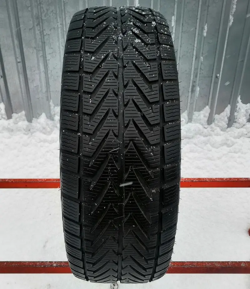 Б/у шина 265/55 R19 Vredestein Wintrac Xtreme