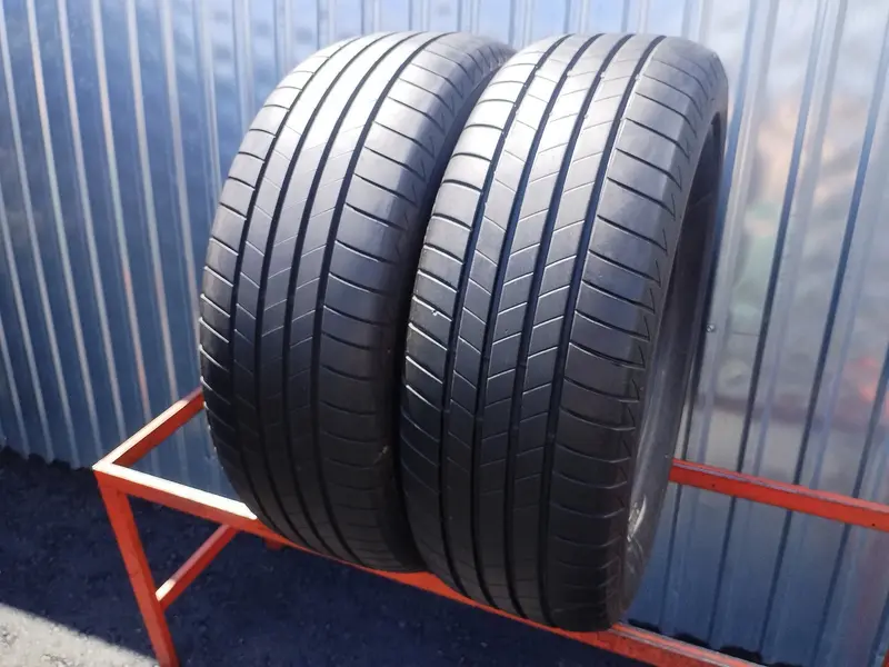 Пара б/у шин 265/60 R18 Bridgestone Turanza T005