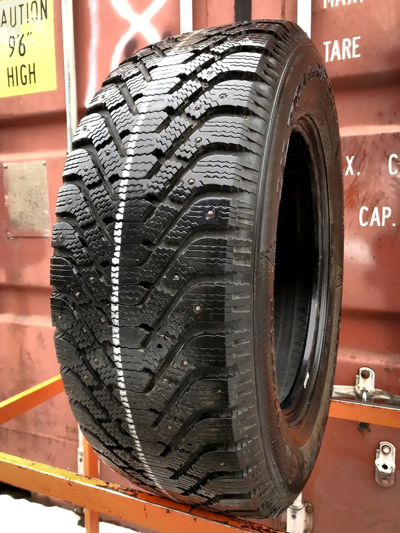 Б/у шина 265/60 R18 Goodyear Ultra Grip 500, фото 1
