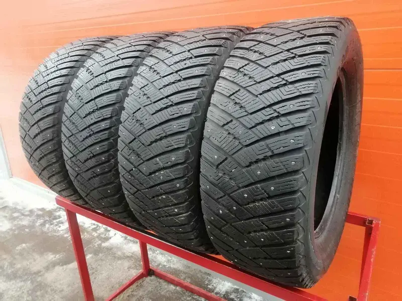 Комплект б/у шин 265/60 R18 Goodyear Ultra Grip Ice Arctic SUV 4x4