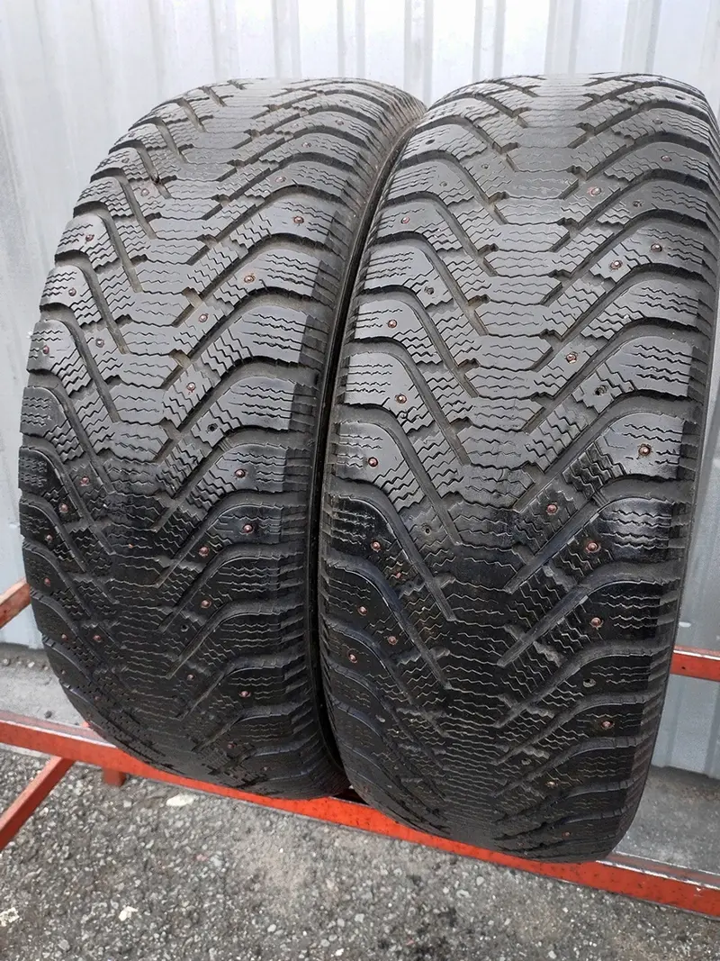 Пара б/у шин 265/60 R18 Goodyear Ultra Grip Ice Arctic SUV 4x4