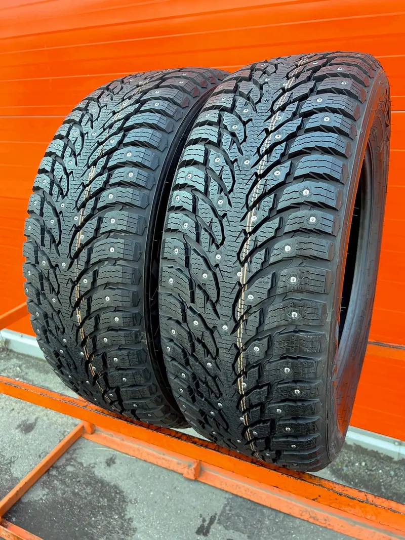 Пара новых шин 265/60 R18 Ikon Tyres Autograph Ice 9 SUV
