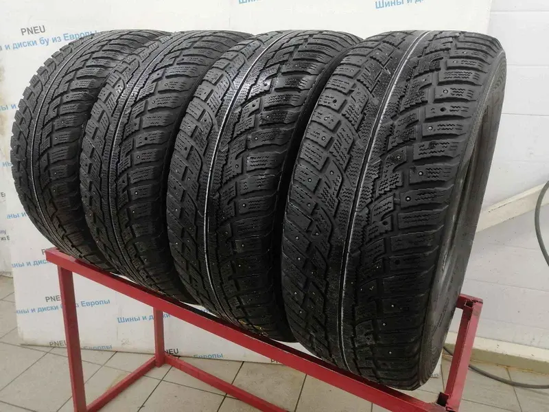 Комплект б/у шин 265/60 R18 Kumho I ZEN RV Stud