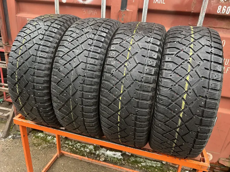 Комплект б/у шин 265/60 R18 Nitto Therma Spike