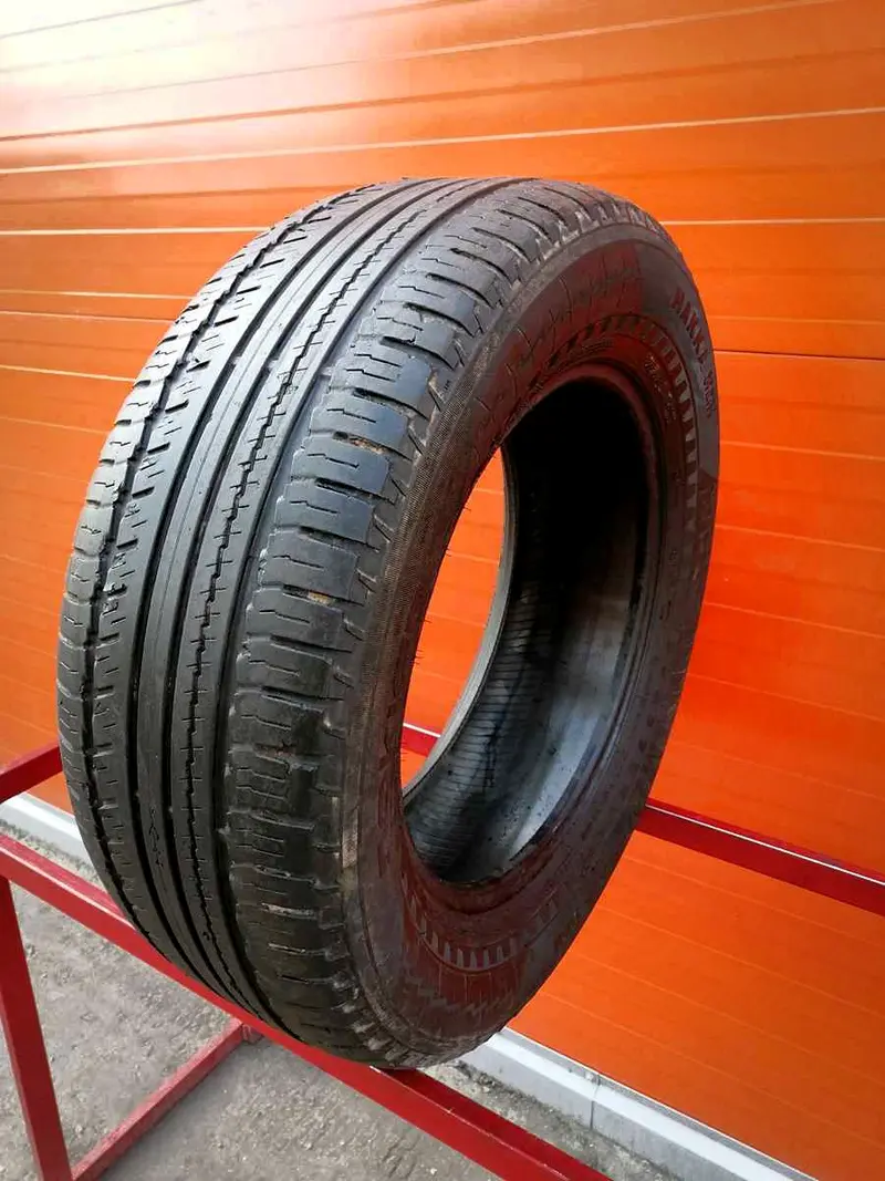 Б/у шина 265/60 R18 Nokian Hakka SUV, фото 1