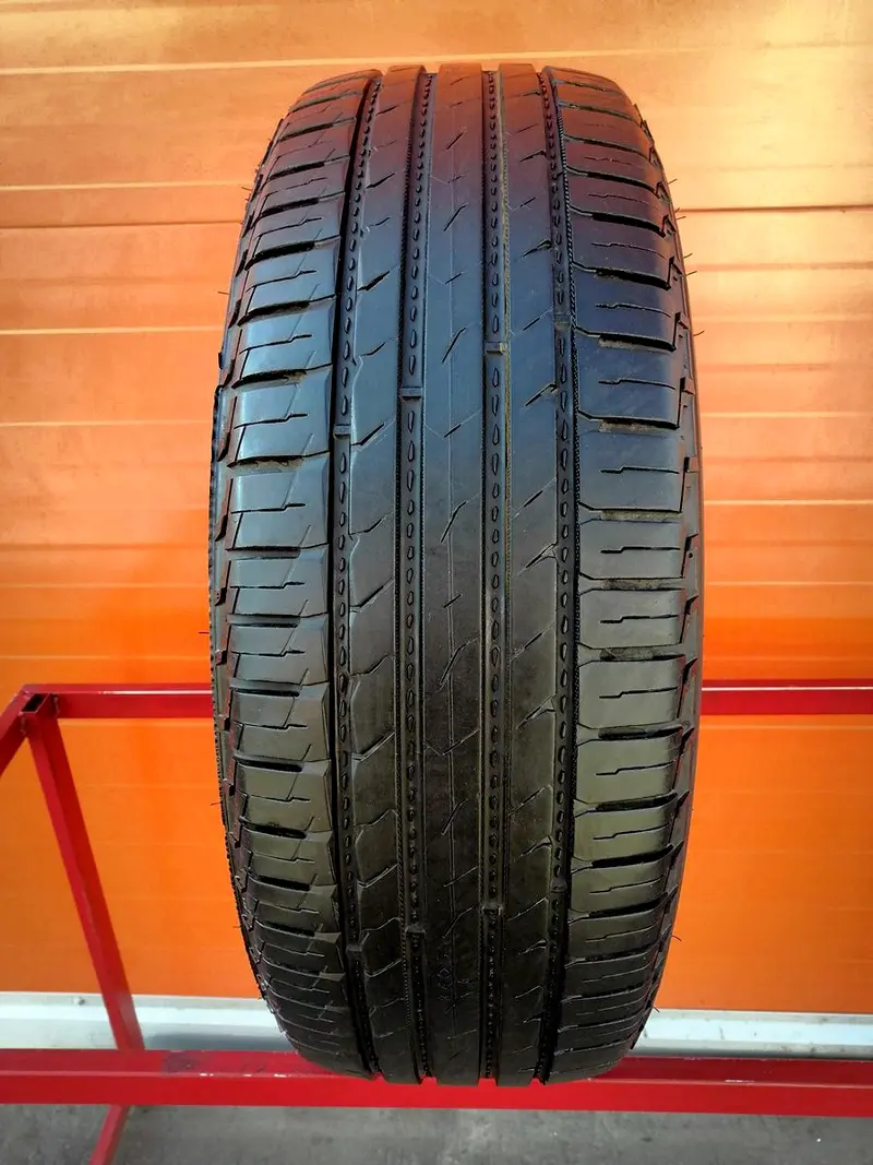 Б/у шина 265/60 R18 Nokian Line SUV
