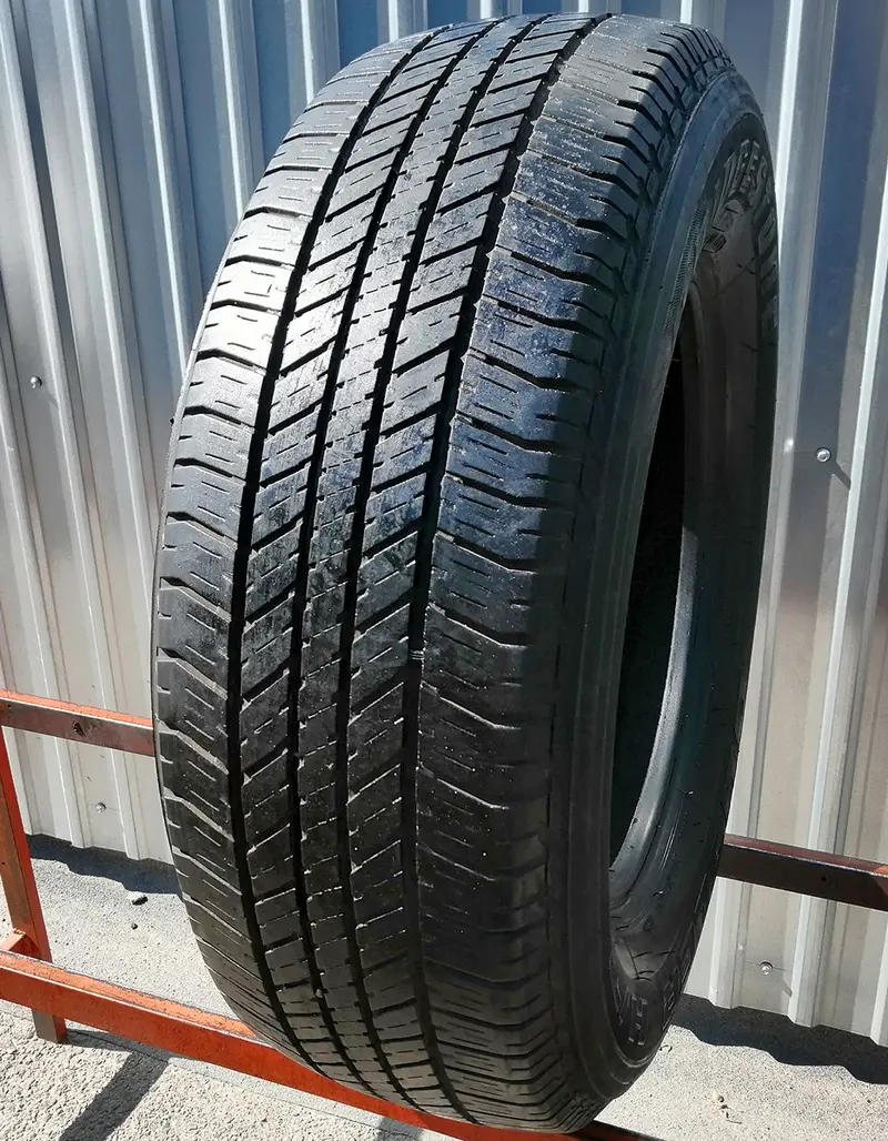 Б/у шина 265/65 R17 Bridgestone Dueler H/T 684 II