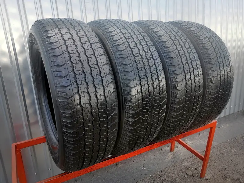 Комплект б/у шин 265/65 R17 Bridgestone Dueler H/T 840