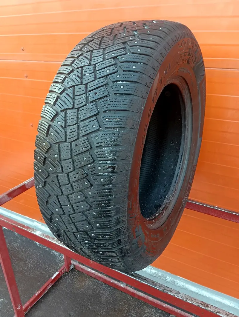Б/у шина 265/65 R17 Continental IceContact 2