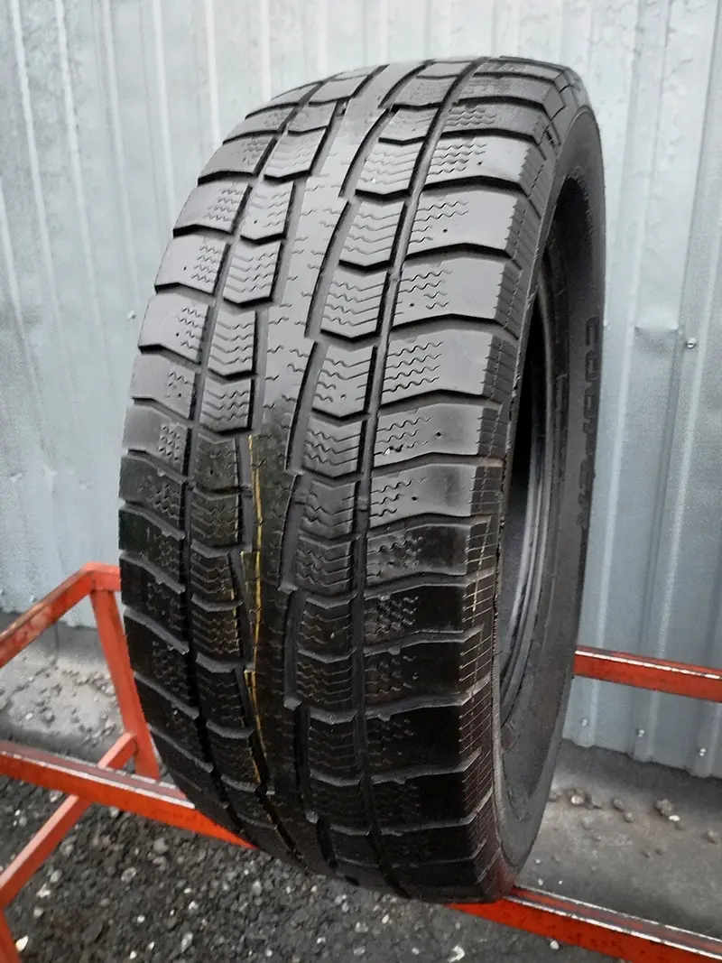 Б/у шина 265/65 R17 Cooper Discoverer M+S 2