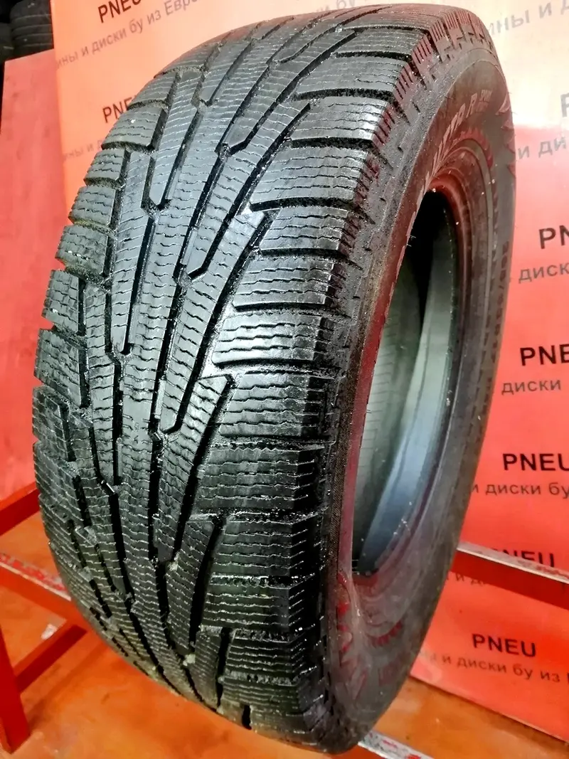 Б/у шина 265/65 R17 Nokian Hakkapeliitta R SUV