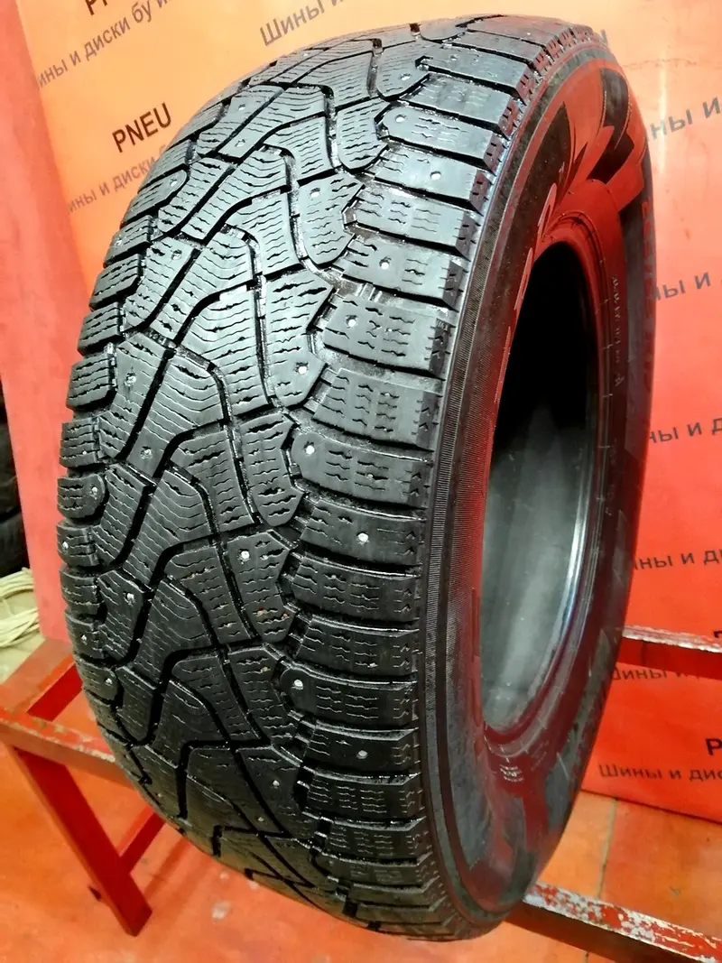 Б/у шина 265/65 R17 Pirelli Ice Zero