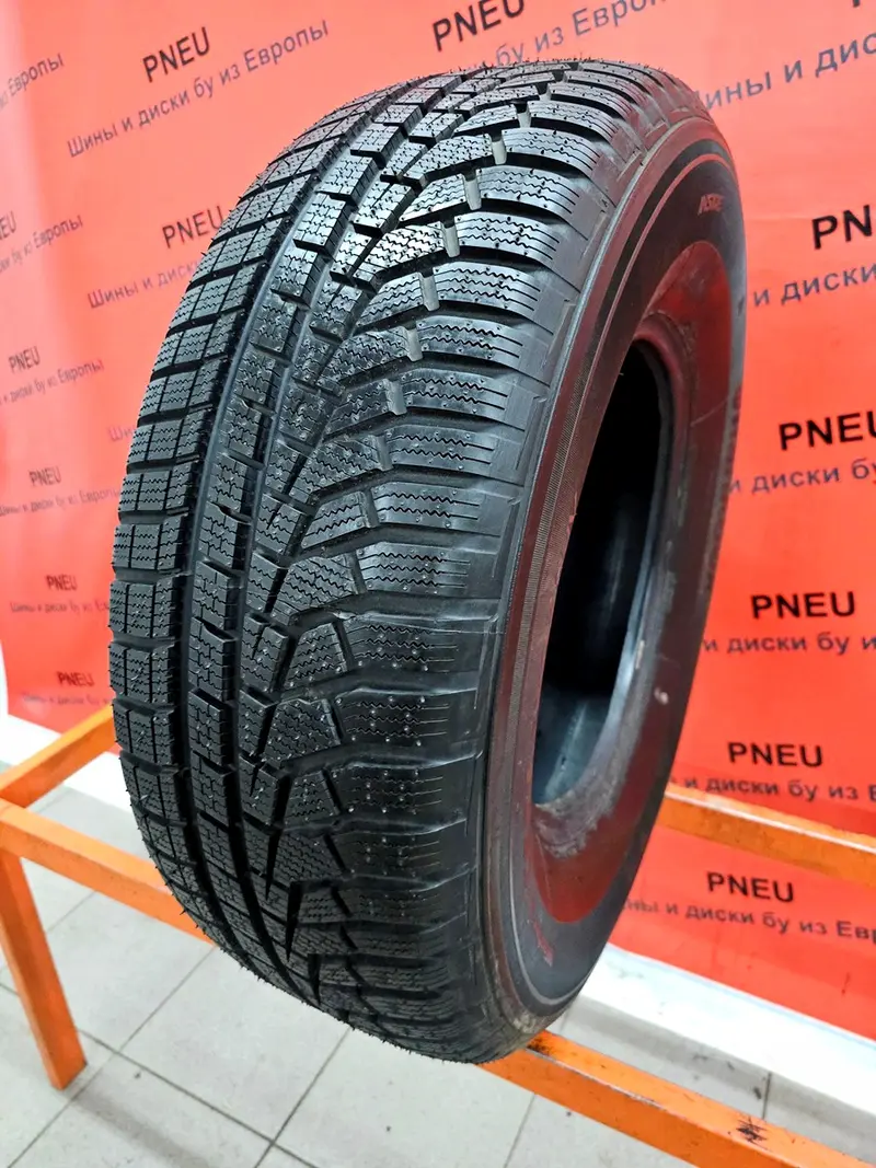 Б/у шина 265/70 R16 Hankook Winter I Cept Evo2 W320