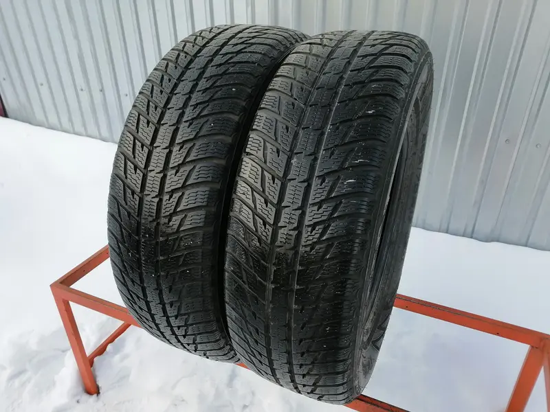 Пара б/у шин 265/70 R17 Nokian WR SUV 3