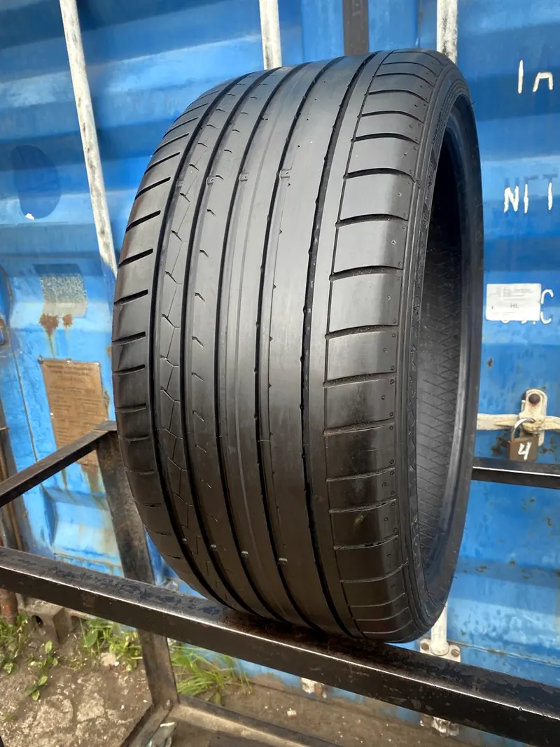 Б/у шина 275/30 R20 Dunlop SP Sport Maxx GT Run Flat