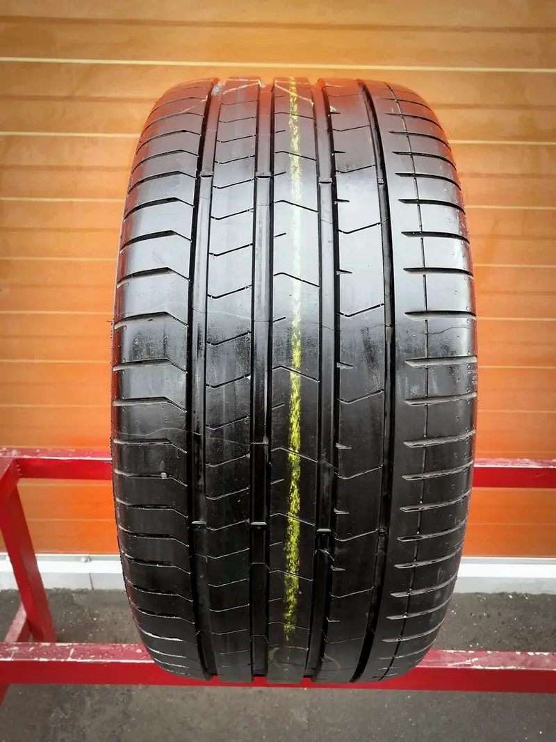 Б/у шина 275/30 R20 Pirelli P Zero PZ4 RunFlat