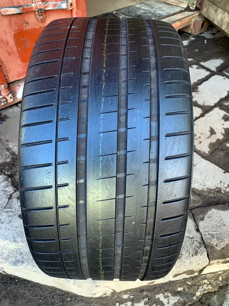 Б/у шина 275/30 R20 Vredestein Ultrac Vorti