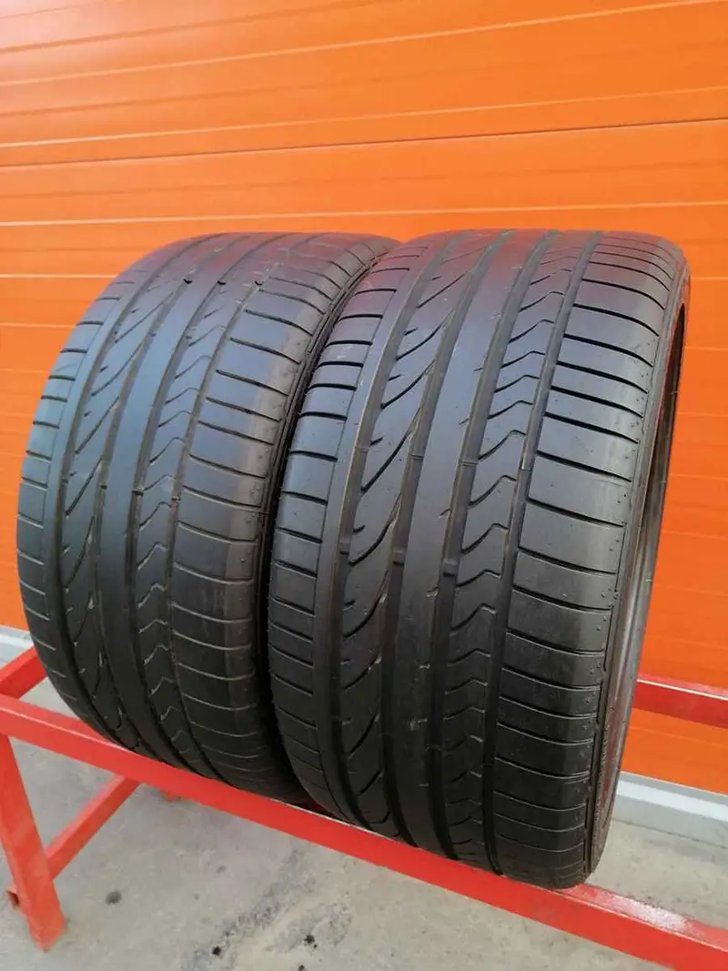 Пара б/у шин 275/35 R19 Bridgestone Potenza RE 050A