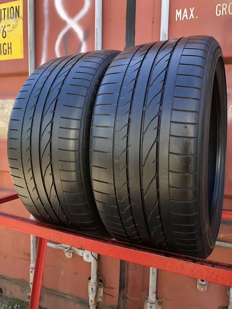 Пара б/у шин 275/35 R19 Bridgestone Potenza RE 050A
