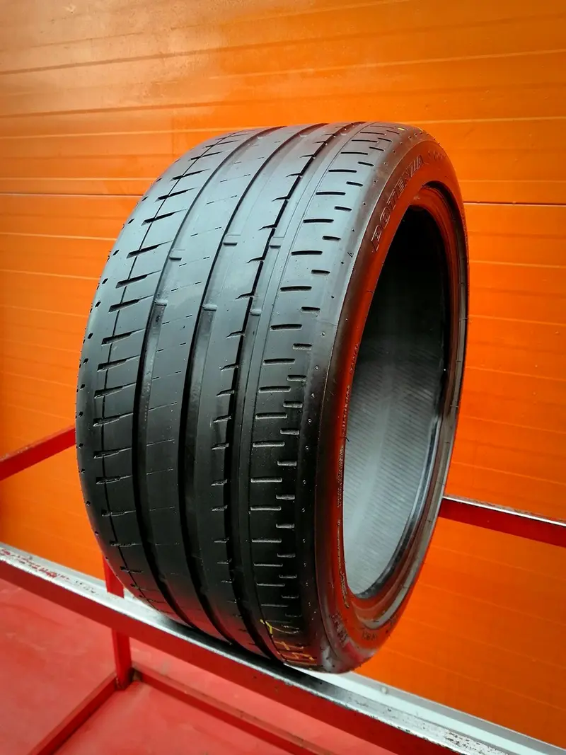 Б/у шина 275/35 R19 Bridgestone Potenza S007