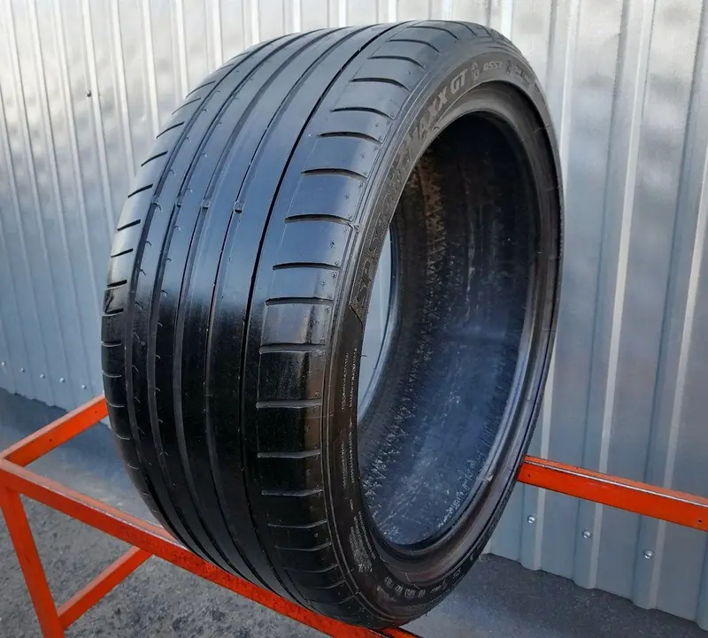 Б/у шина 275/35 R19 Dunlop SP Sport Maxx GT Run Flat