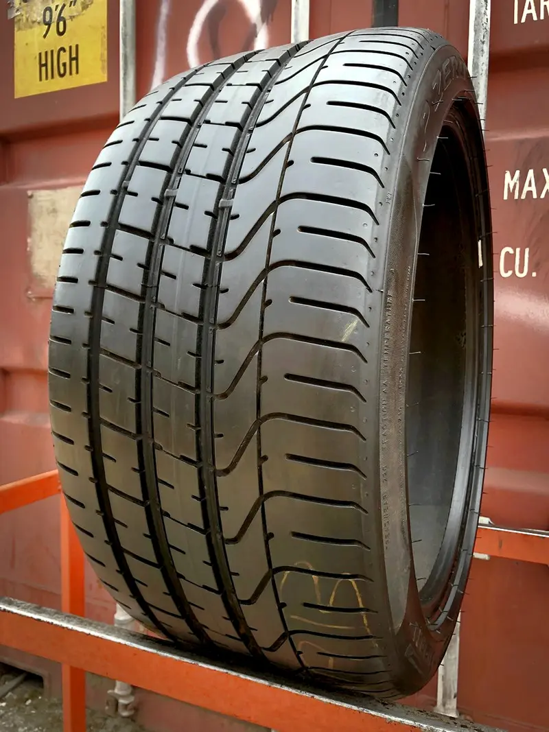 Б/у шина 275/35 R19 Pirelli P Zero, фото 1