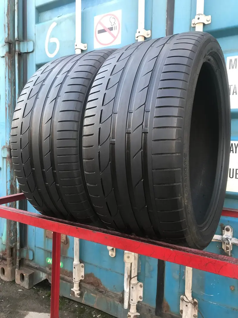 Пара б/у шин 275/35 R20 Bridgestone Potenza S001 RFT