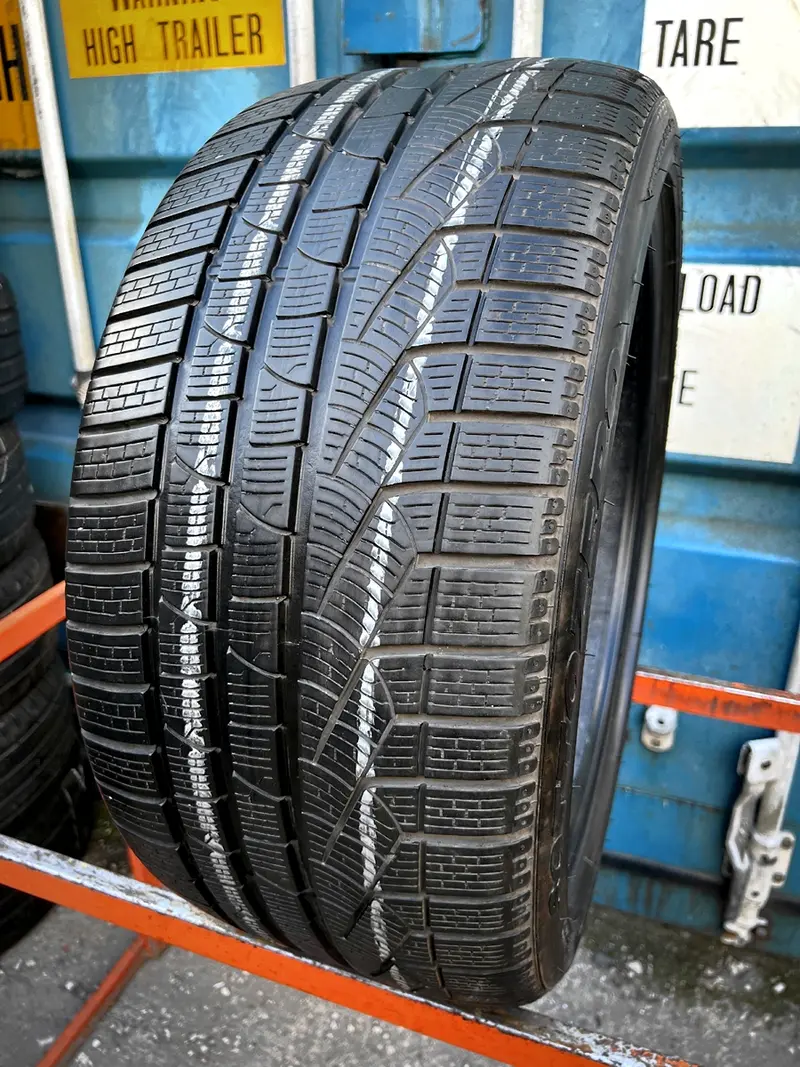 Б/у шина 275/35 R20 Pirelli Winter 240 Sottozero 2