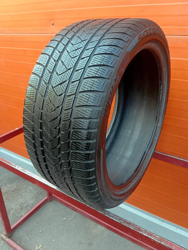 Б/у шина 275/35 R20 Pirelli Winter Sottozero 3 RunFlat